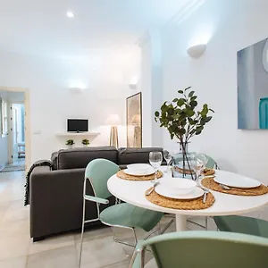 Lanza Apartamento Sevilha